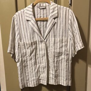 Everlane Striped Button-Up Shirt - White and Gray